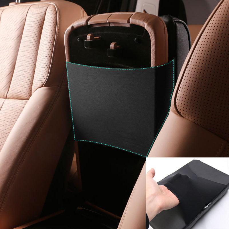 Apoio de braço de couro ajustável para carro, estilo universal, sendo utilizado na imagem