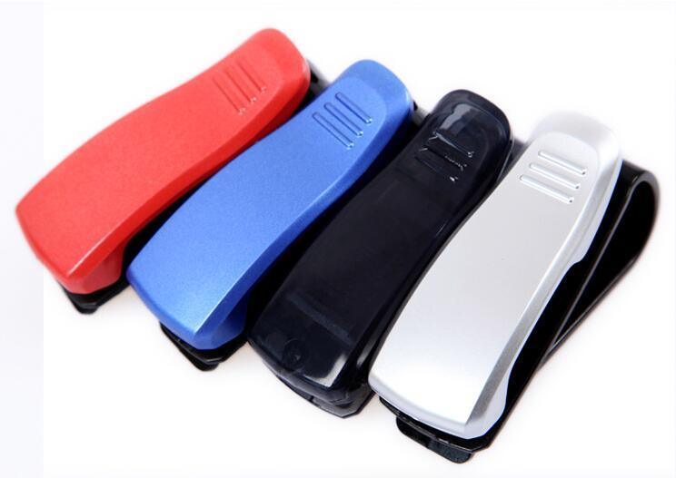 Suporte de óculos para carro disponível em diversas cores
