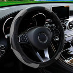 Capa de volante universal com material respirável, que evita escorregões.