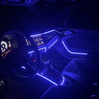led automotivo na cor azul, instalado no painel e nas portas no interior do carro